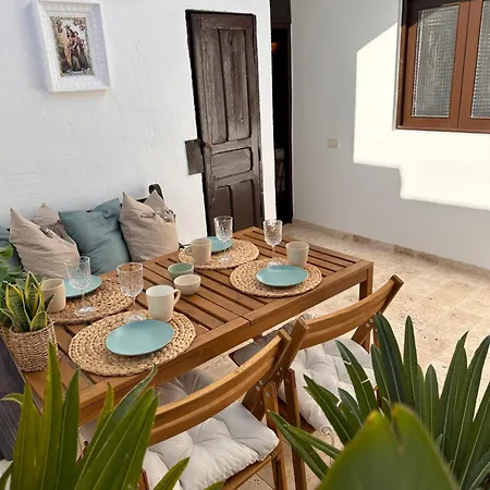Palm Leaf Mogan Apartment Puerto De Mogan Exterior photo